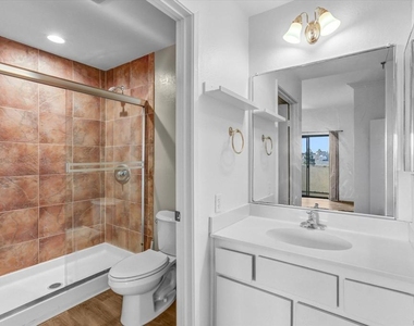4050 La Jolla Village Drive - Photo Thumbnail 13