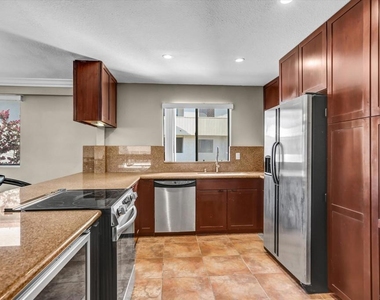 4050 La Jolla Village Drive - Photo Thumbnail 8