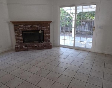 143 Timber Road - Photo Thumbnail 3