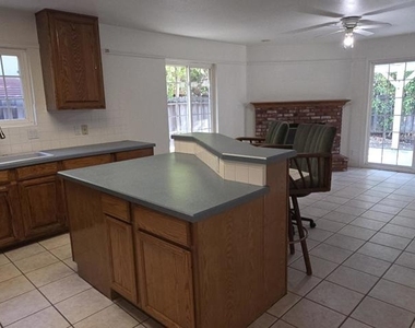 143 Timber Road - Photo Thumbnail 2