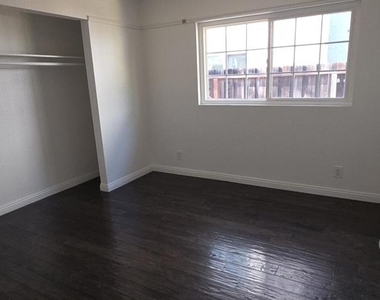 143 Timber Road - Photo Thumbnail 4