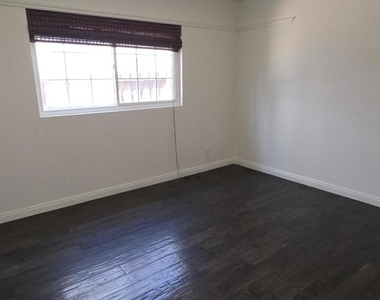 143 Timber Road - Photo Thumbnail 6