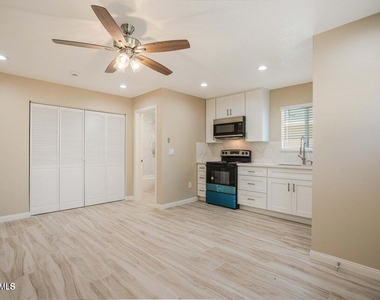 1227 Alexander Street - Photo Thumbnail 1