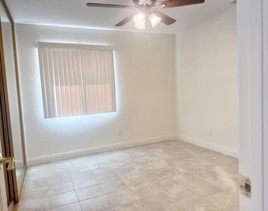 43586 Virginia Avenue - Photo Thumbnail 11