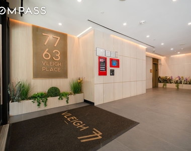 Vleigh Place - Photo Thumbnail 18