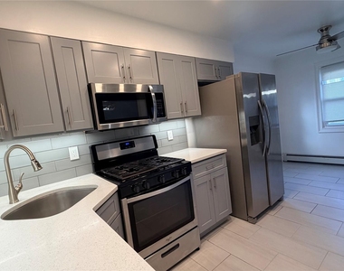 94 Lucille Avenue - Photo Thumbnail 4