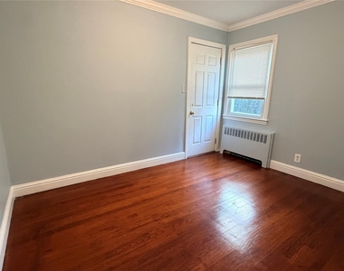 94 Lucille Avenue - Photo Thumbnail 6