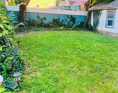 190-60 111th Avenue - Photo Thumbnail 31