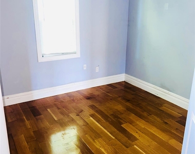 190-60 111th Avenue - Photo Thumbnail 1