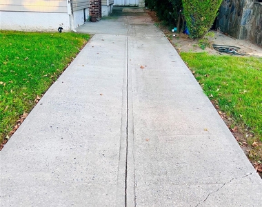 190-60 111th Avenue - Photo Thumbnail 32