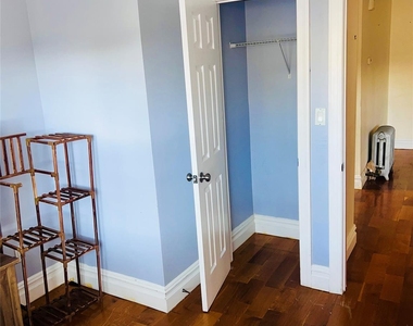 190-60 111th Avenue - Photo Thumbnail 9