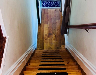 190-60 111th Avenue - Photo Thumbnail 29