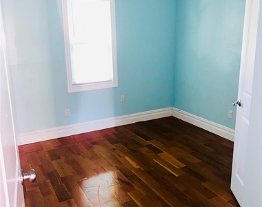 190-60 111th Avenue - Photo Thumbnail 12