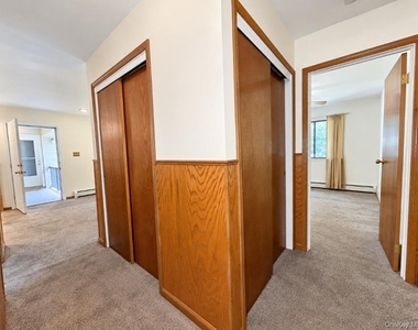 248 Concord Lane - Photo Thumbnail 14