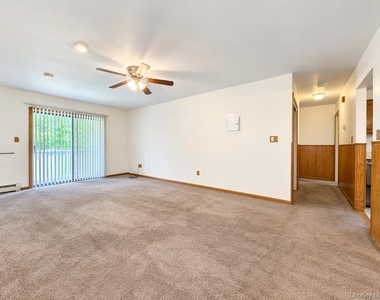 248 Concord Lane - Photo Thumbnail 10