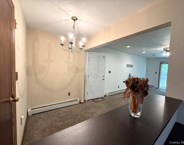 248 Concord Lane - Photo Thumbnail 6