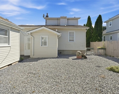 27 Willoughby Place - Photo Thumbnail 23