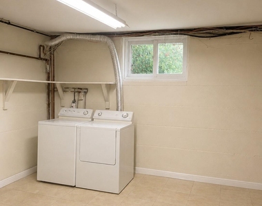 40 Maplewood Drive - Photo Thumbnail 28