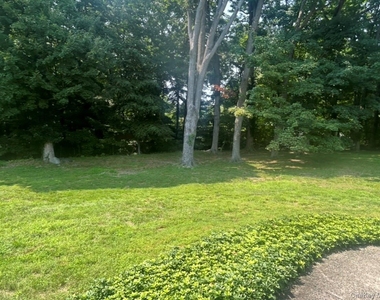 40 Maplewood Drive - Photo Thumbnail 31