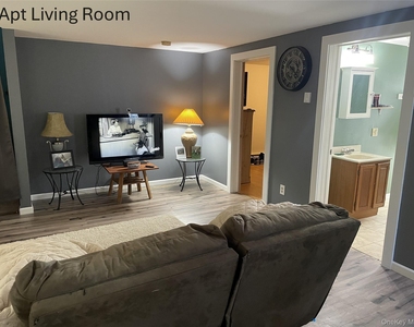 239 Rokeby Road - Photo Thumbnail 2