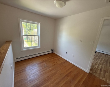 24 Wood Street - Photo Thumbnail 11