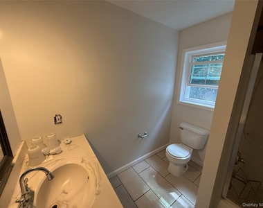 24 Wood Street - Photo Thumbnail 13