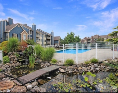 342 Crosspointe Drive - Photo Thumbnail 16