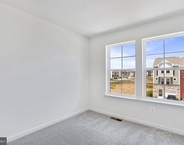 124 Tuxford Rd - Photo Thumbnail 31
