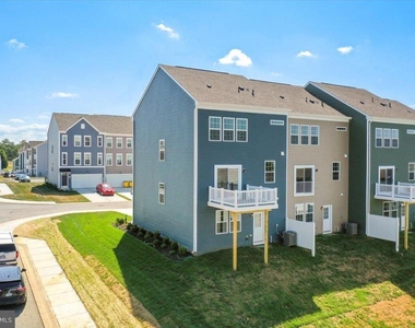 64 Stafford Place - Photo Thumbnail 40
