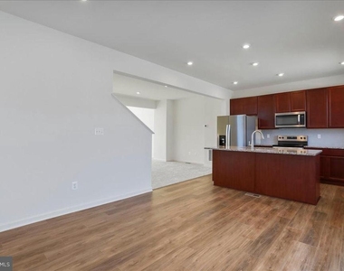 64 Stafford Place - Photo Thumbnail 25