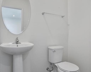 64 Stafford Place - Photo Thumbnail 37