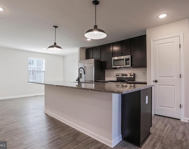 18 Thrower Rd - Photo Thumbnail 1