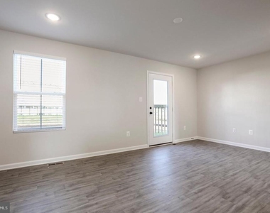 18 Thrower Rd - Photo Thumbnail 10