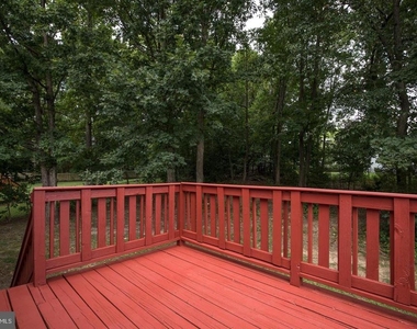 5592 Shannon Court - Photo Thumbnail 2