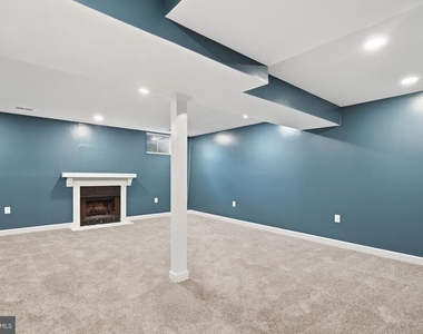 12120 Stoneford Drive - Photo Thumbnail 27