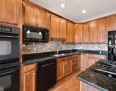42040 Angel Arch Terrace - Photo Thumbnail 20