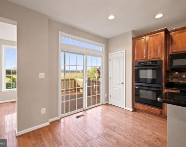 42040 Angel Arch Terrace - Photo Thumbnail 18