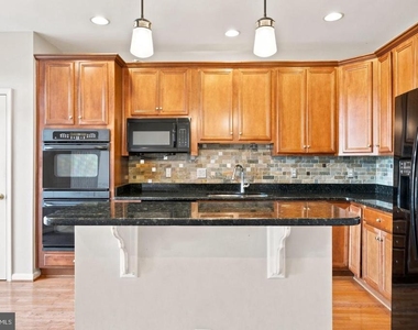 42040 Angel Arch Terrace - Photo Thumbnail 24