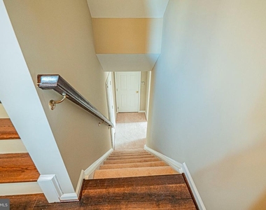 22619 Upperville Heights Square - Photo Thumbnail 12