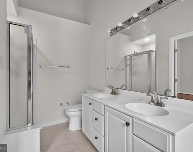 20490 Ashley Terrace - Photo Thumbnail 15