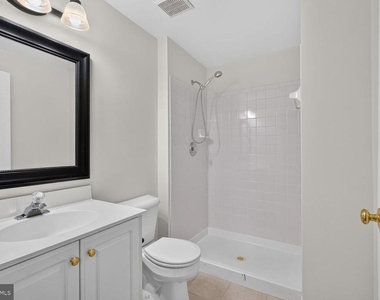 20490 Ashley Terrace - Photo Thumbnail 20
