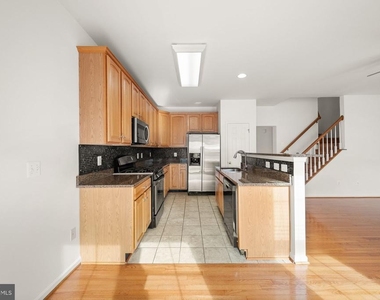 25308 Whippoorwill Terrace - Photo Thumbnail 9