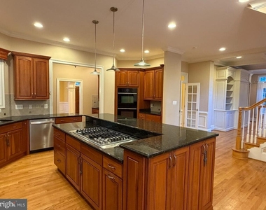 1762 Kirby Road - Photo Thumbnail 19