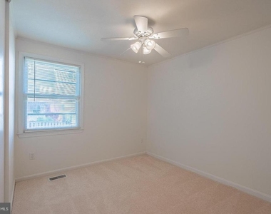 3048 Silent Valley Drive - Photo Thumbnail 27