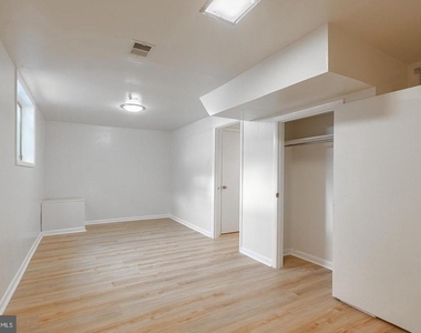 3048 Silent Valley Drive - Photo Thumbnail 18