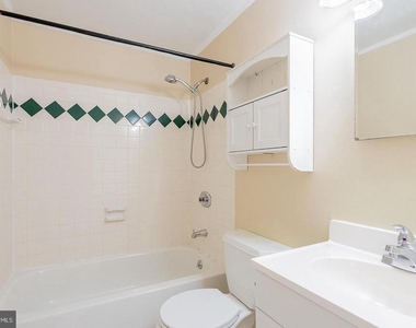 3048 Silent Valley Drive - Photo Thumbnail 25