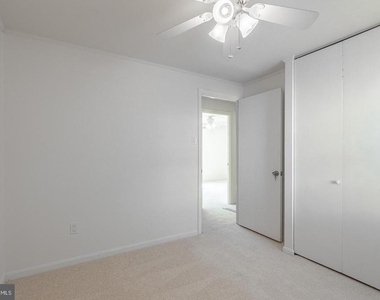 3048 Silent Valley Drive - Photo Thumbnail 21