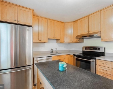 3048 Silent Valley Drive - Photo Thumbnail 14
