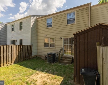 3048 Silent Valley Drive - Photo Thumbnail 31