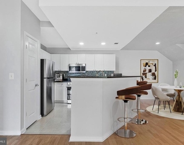 11355 Aristotle Drive - Photo Thumbnail 6